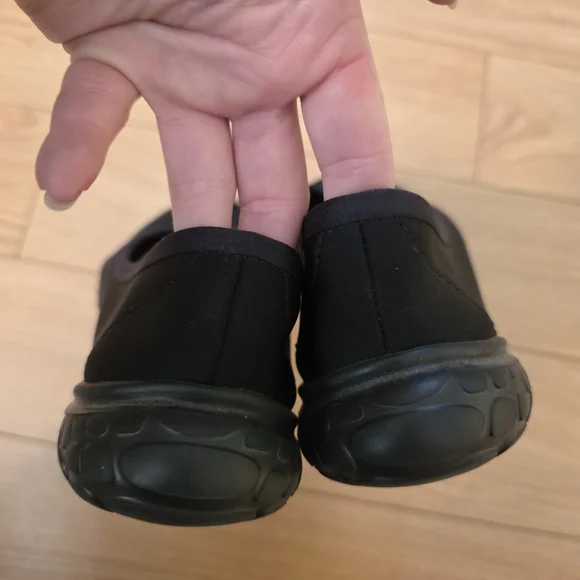 Lissom Flyte Slip On Flats- 10 - Picture 5 of 12